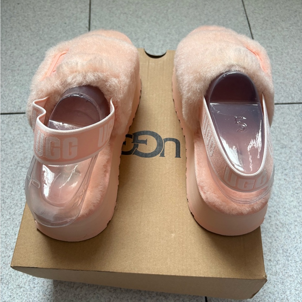 UGG Pink Disco Slides - Picture 4 of 7